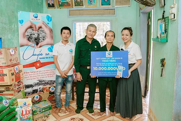 Thông tin bên lề và tin đồn